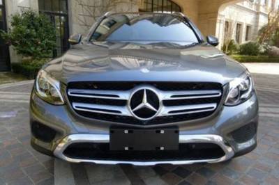 廈門湖里區(qū)二手GLC級(jí) 46.8萬(wàn)深灰色2016款GLC300動(dòng)感型淘車指南